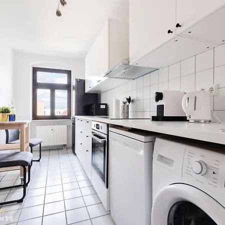 Neu! Pineapple - Zwinger Xii - 96qm - 1x Free Parking * Dresden